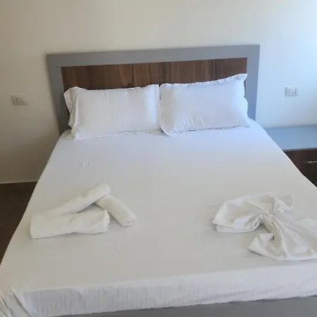 Apartamento Ermiri Palace8 Modern Beachfront Shëngjin